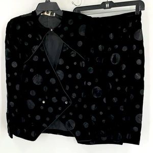 Chetta B 2 Piece skirt and blazer set VINTAGE